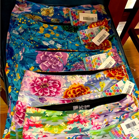 LuLaRoe Pants - $40 for 5 pairs of Lularoe Jade Capri fitness leggings